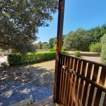 Le Des Chenes Πανσιόν